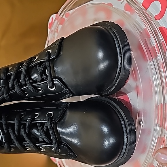 A Wonder Nation Girls Black Combat Boots, Lace Up / Zipper, Size 11, NWT - Picture 4 of 8
